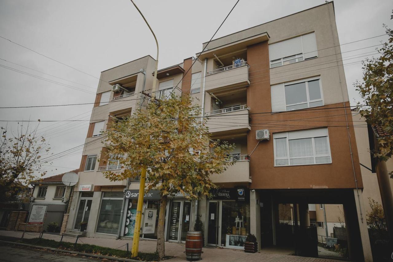 Prestige Apartment Gornji Milanovac Dış mekan fotoğraf