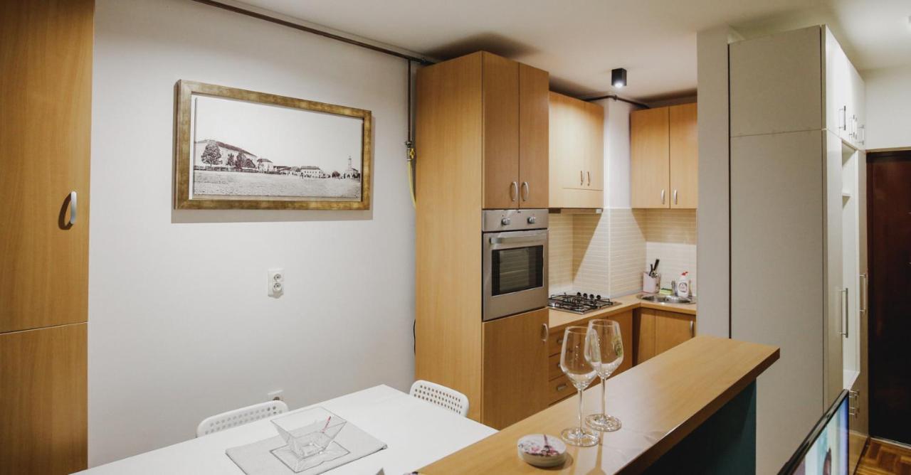 Prestige Apartment Gornji Milanovac Dış mekan fotoğraf